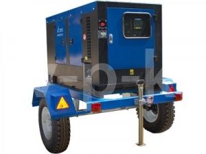 Дизельный генератор ТСС АД-30С-Т400-1РКМ5 в шумозащитном кожухе на прицепе с АВР