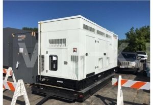 Газовый генератор Generac CG250 в кожухе фото