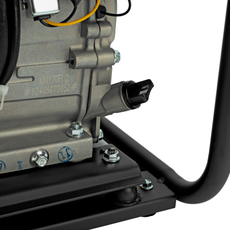 Бензиновый генератор  GK-3800iF