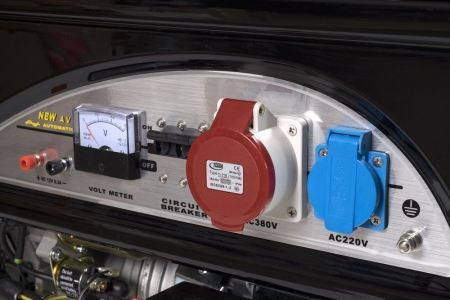 Бензиновый генератор  6 GF2-3 (LF7000-3)